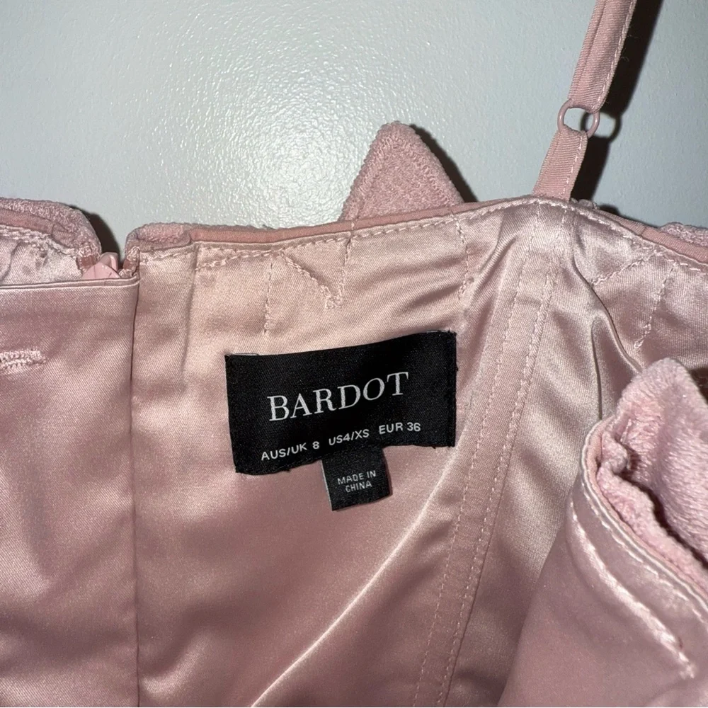 NWT Bardot Pink Rose Lina Lace Midi Dress